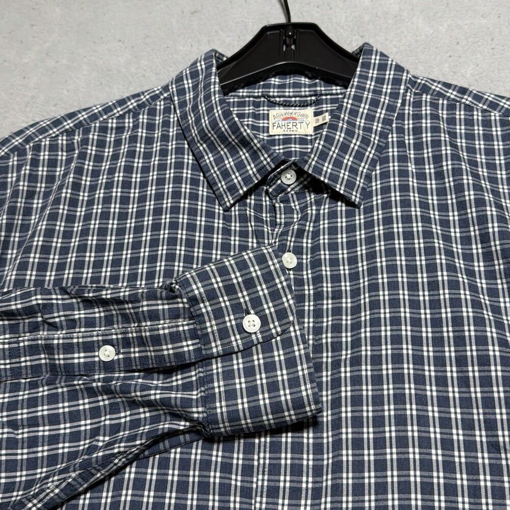 Faherty Shirt Mens Size 2XL Navy Blue Plaid Long Sleeve Button Down Preppy